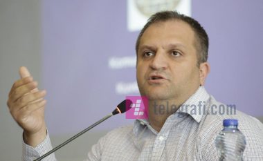 Ahmeti uron Bulliqin për fitoren në Podujevë
