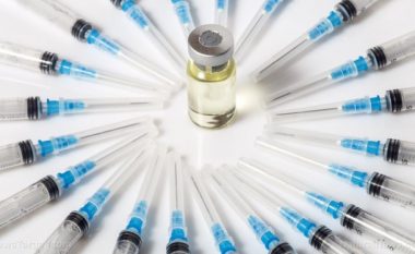 AUV-i shpërndan një milion vaksina për kafshët e egra