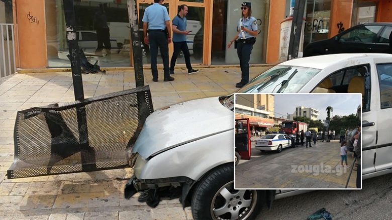 Makina përplas njerëzit në një stacion autobusi në Greqi, një i vdekur dhe tre të plagosur (Video)