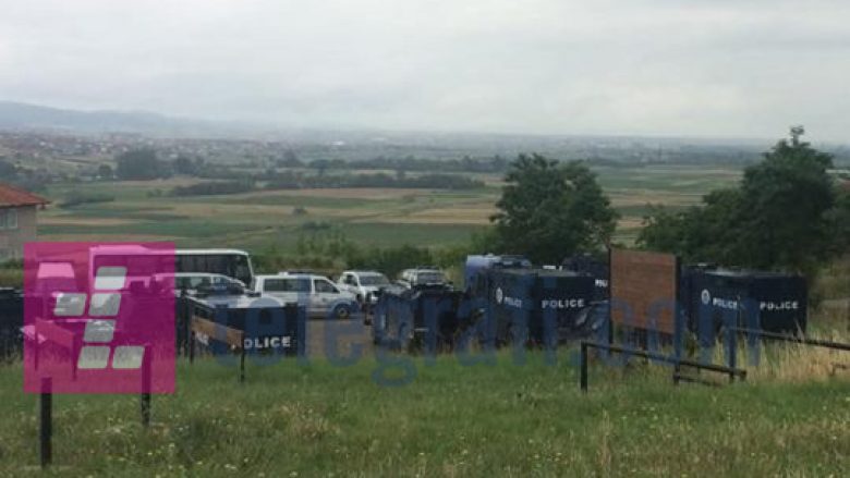 Njësia Speciale në gjendje gatishmërie, paralajmërohet arrestimi i Vulinit nëse hyn në Kosovë (Foto)