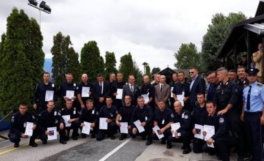 Certifikohen 20 policë të Kosovës në luftën kundër terrorizmit