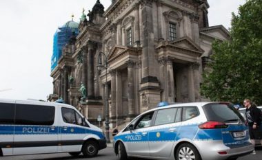 Policia qëllon një person në Berlin, planifikonte sulm në katedrale