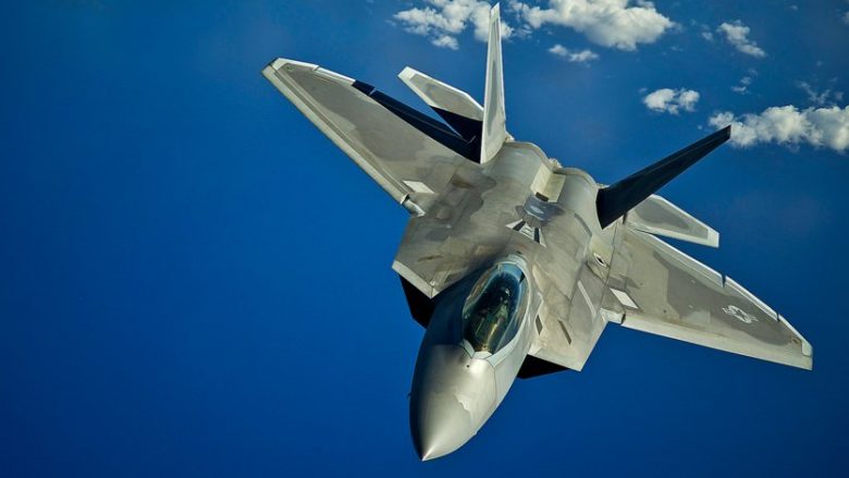 Aeroplanët luftarakë të forcave ajrore të SHBA-ve (Foto)