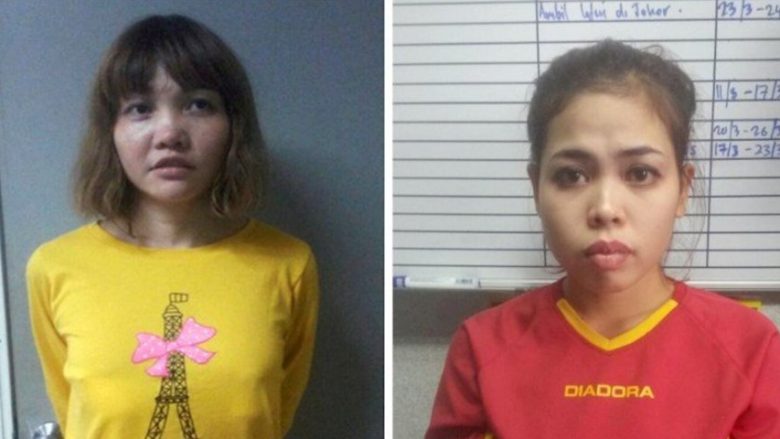 Vajzat që vranë gjysmë vëllanë e Kim Jong-un vitin e kaluar, janë vrasëse të trajnuara mirë (Foto/Video)