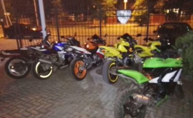 Policia konfiskoi 10 motoçikleta në Shkup, dyshohet se shfrytëzoheshin për gara të egra (Foto)