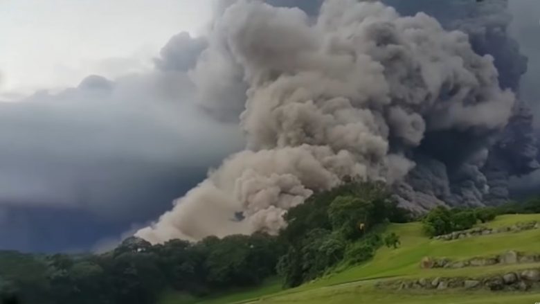 Shpërthen vullkani në Guatemalë, 25 të vdekur dhe qindra të lënduar (Foto/Video)