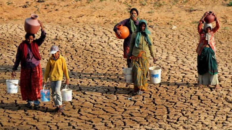 India po përballet me krizën më të madhe të ujit në historinë e saj