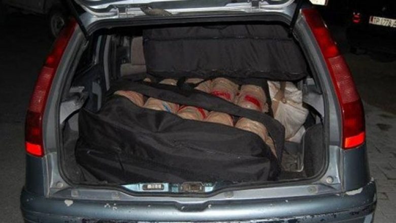 Turisti italian arrestohet me 30 kg drogë në Sarandë
