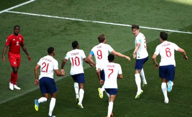 Anglia shkatërron Panamanë, Kane realizon het-trik