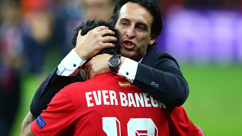 Emery e do Banegan te Arsenali