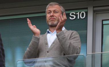 Eksperti anglez i futbollit, Maguire: Abramovich mund ta shes klubin për 1 miliard funte