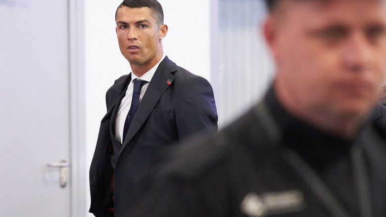 Ronaldo pajtohet me dënimin e “dy viteve burg” dhe 18.8 milionë euro gjobë për evazion fiskal