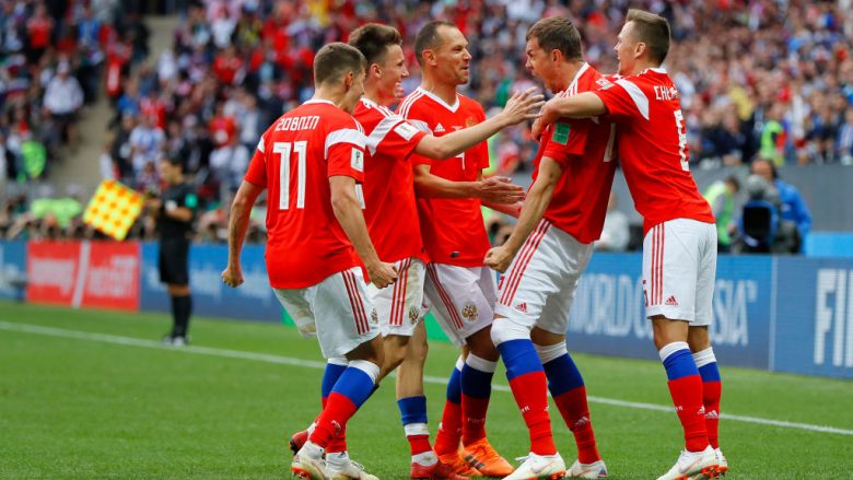 Rusia fiton në hapje të Kampionatit Botëror ndaj Arabisë Saudite