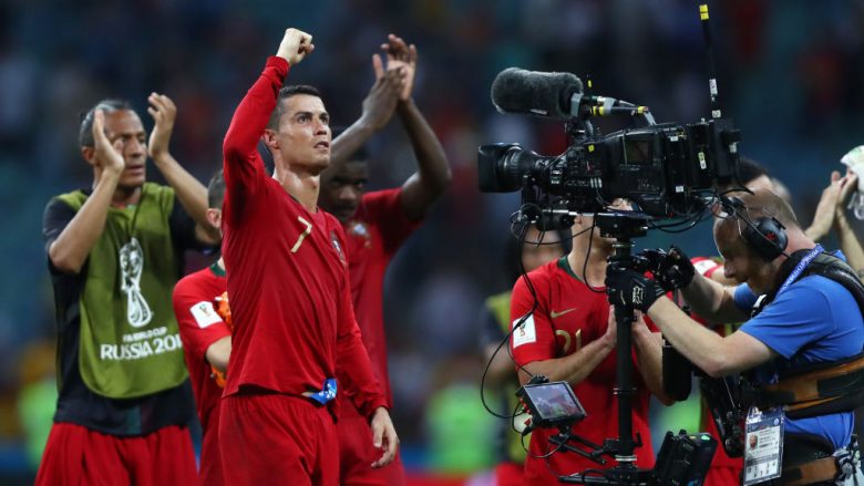 Ronaldo flet pas het-trikut të parë në Botëror: Ishte paraqitja ime më e mirë në një Kupë të Botës