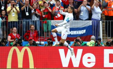 Ronaldo realizon gol me kokë ndaj Marokut
