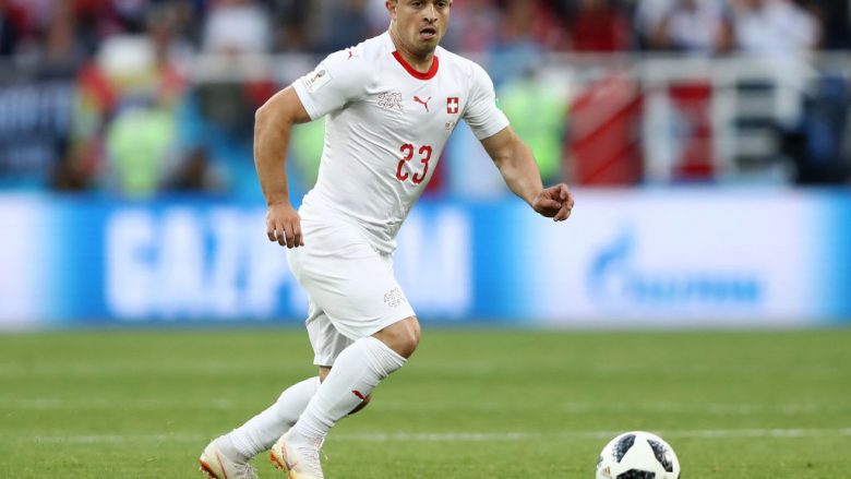 Xherdan Shaqiri qëlloi shtyllën me një goditje mjeshtërore!