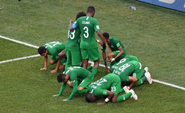 Arabia Saudite e mposht Egjiptin, largohen nga Kampionati Botëror me një fitore