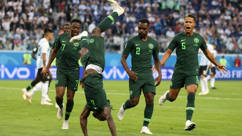 Nigeria barazon rezultatin nga pika e bardhë me Moses