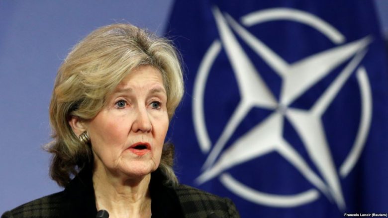 Hutchison: Të gjithë punojmë që Maqedonia e Veriut të bëhet anëtare e plotë e NATO-s