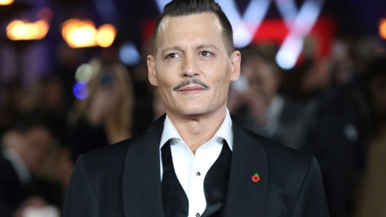 Johnny Depp në lidhje me valltaren ruse Polina Glen