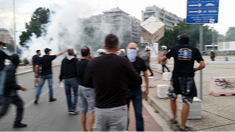 Selanik, të arrestuar dhe të lënduar gjatë protestave për marrëveshjen me Maqedoninë