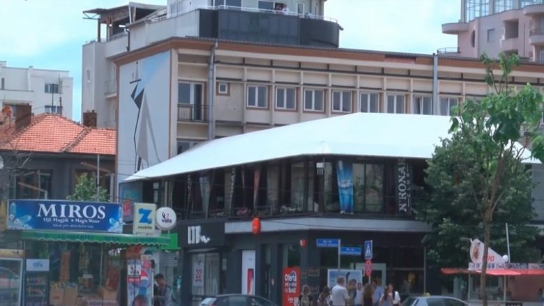 E vranë 26 vjeçarin në vendin e punës, pronari i lokalit rrëfen ngjarjen