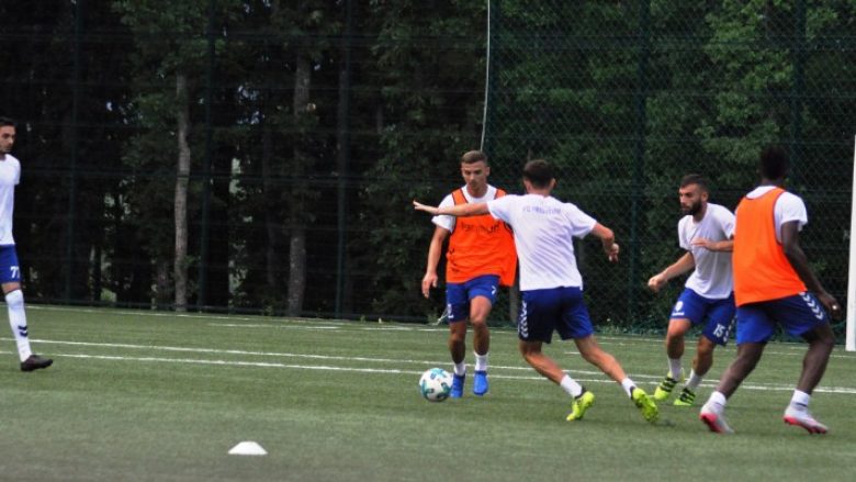 Prishtina me 27 futbollistë në përgatitjet për Evropë, dy janë larguar, dy të tjerë kanë kërkuar largimin