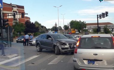 Aksident trafiku te Konviktet e Studentëve në Prishtinë