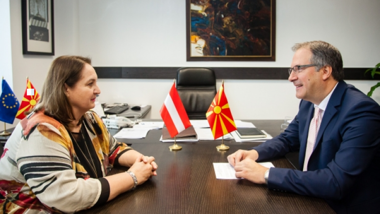 Austria shpreson që Maqedonia t’i fillojë bisedimet me BE-në në Samitin e ardhshëm