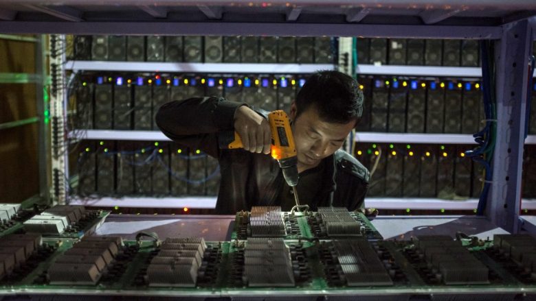 Hakohen 100 mijë kompjuterë në Kinë për të gërmuar kriptovaluta