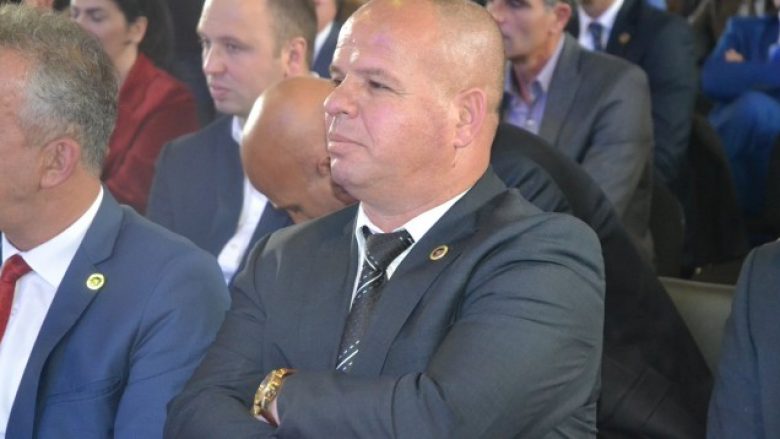 Kryetari i Rahovecit: Prokuroria ta arrestojë hoxhën, përdori gjuhë raciste ndaj Hilmi Haradinajt