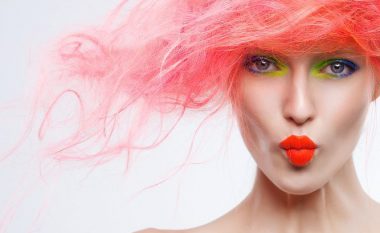 Flokët rozë, guxim dhe trend! (Foto)