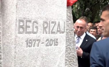 Haradinaj: Mosmarrëveshja në zbulimin e shtatores së Beg Rizajt nuk kishte të bëjë me mua, ndërhyra ta qetësoj situatën