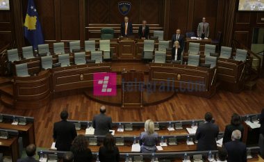 Kuvendi me një minutë heshtje për Hilmi Haradinajn