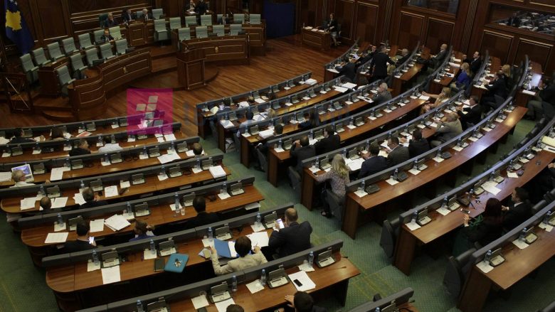 Votohet Rezoluta për unifikimin e pikave doganore ndërmjet Kosovës dhe Shqipërisë