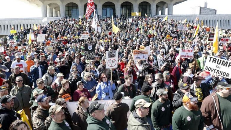 Në Nju Jork u mbajt marshimi kundër armëve