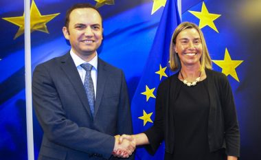 Osmani-Mogherini: Orët në vijim, vendimtare për procesin e negociatave me Greqinë