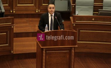 Selmanaj: Driton Gashi ka vazhduar lojën e presidentit