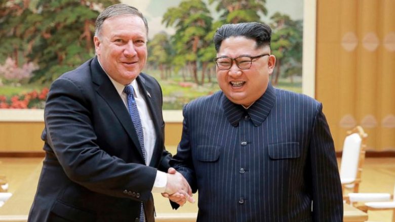 Pompeo: SHBA shpreson për një “çarmatim në përmasa mjaft të mëdha” të Koresë së Veriut