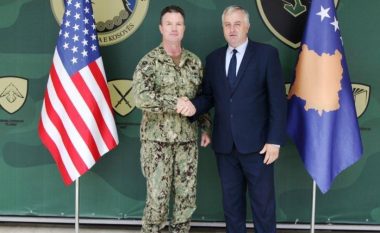 Ministri Berisha takon komandantin e Operacioneve Speciale të NATO-s, Colin J. Kilrain