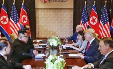 Dy njerëz të rëndësishëm në takimet Trump-Kim: Për ta nuk është folur, por një fjalë e gabuar e tyre mund të kushtonte shumë! (Foto)