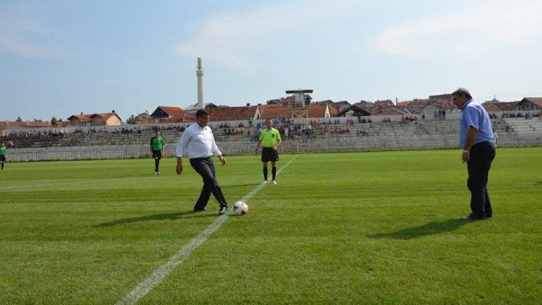 Haziri: Legjendës i kënduam dhe e deshëm sepse na bëri krenarë në çdo nivel përfaqësimit