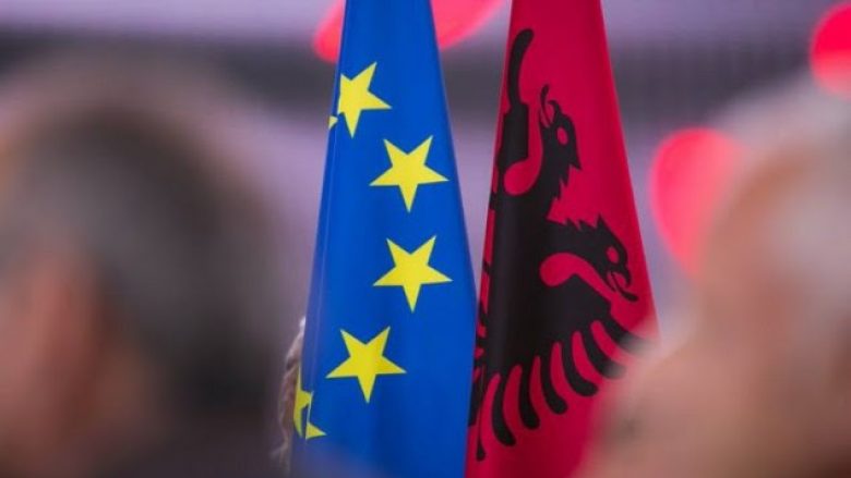 Dailymail shkruan për anëtarësimin e Shqipërisë në BE