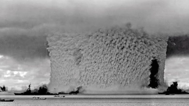 Anija luftarake e Hitlerit që mbijetoi dy bomba atomike