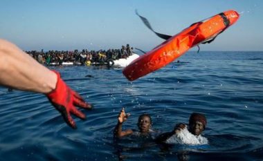 Shpëtohen 301 emigrantë