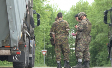 Shqiptarët e Kosovës, pjesë e ushtrisë zviceriane (Video)