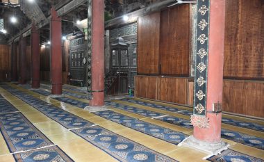 Xhamia 13 shekullore e Kinës