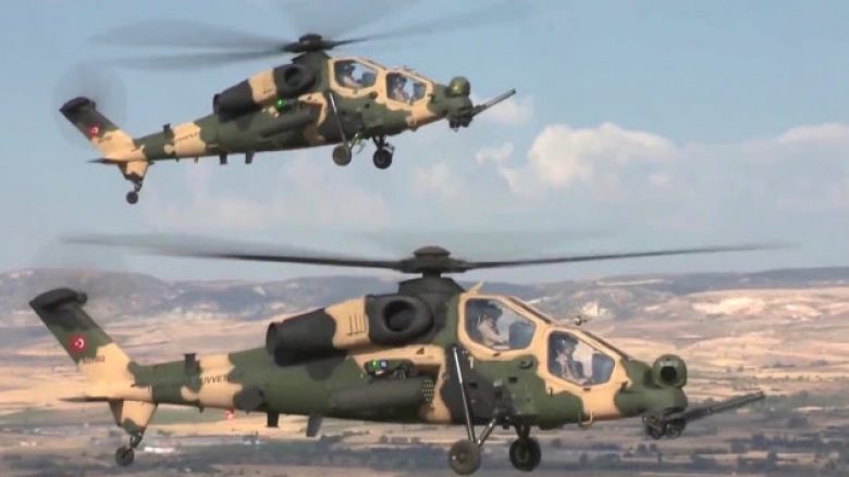 Turqia i shet Pakistanit 30 helikopterë ushtarakë