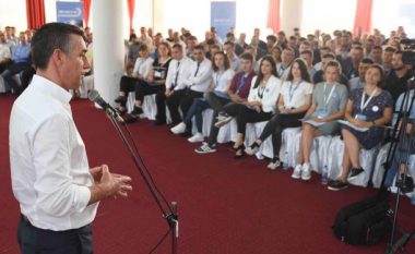​Veseli: Bashkë me të rinjtë, do ta fuqizojmë Kosovën