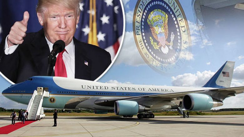 Helikopterët, aeroplanët, limuzinat presidenciale dhe çanta me kodet bërthamore, e shoqërojnë Trumpin në çdo udhëtim (Foto/Video)